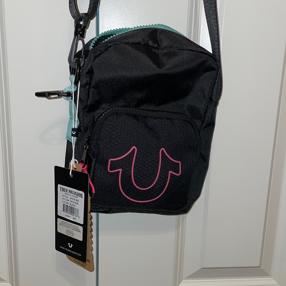 True Religion Iconic Logo Sitca 90s Crossbody Bag Adjustable Strap NWT